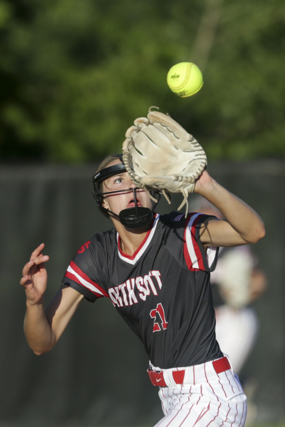 062222-qc-spt-bett-ns softball-15.jpg